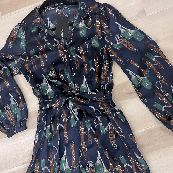 Navy Satin Jumpsuit long sleeve / chain print - Picture 9 of 10